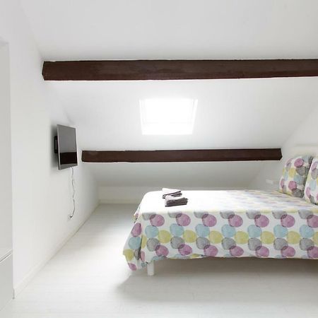 Aux Iles D'Or Apartment Hyères Екстериор снимка