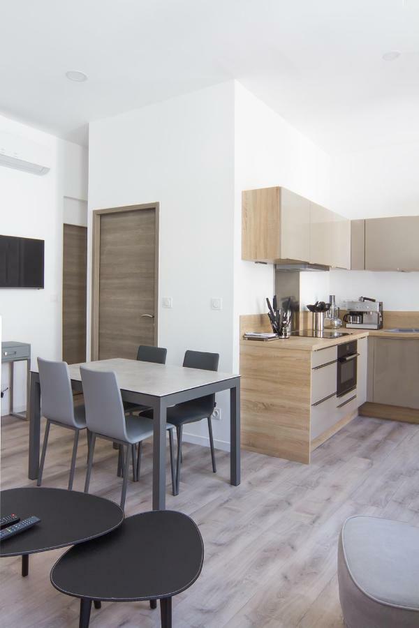 Aux Iles D'Or Apartment Hyères Екстериор снимка